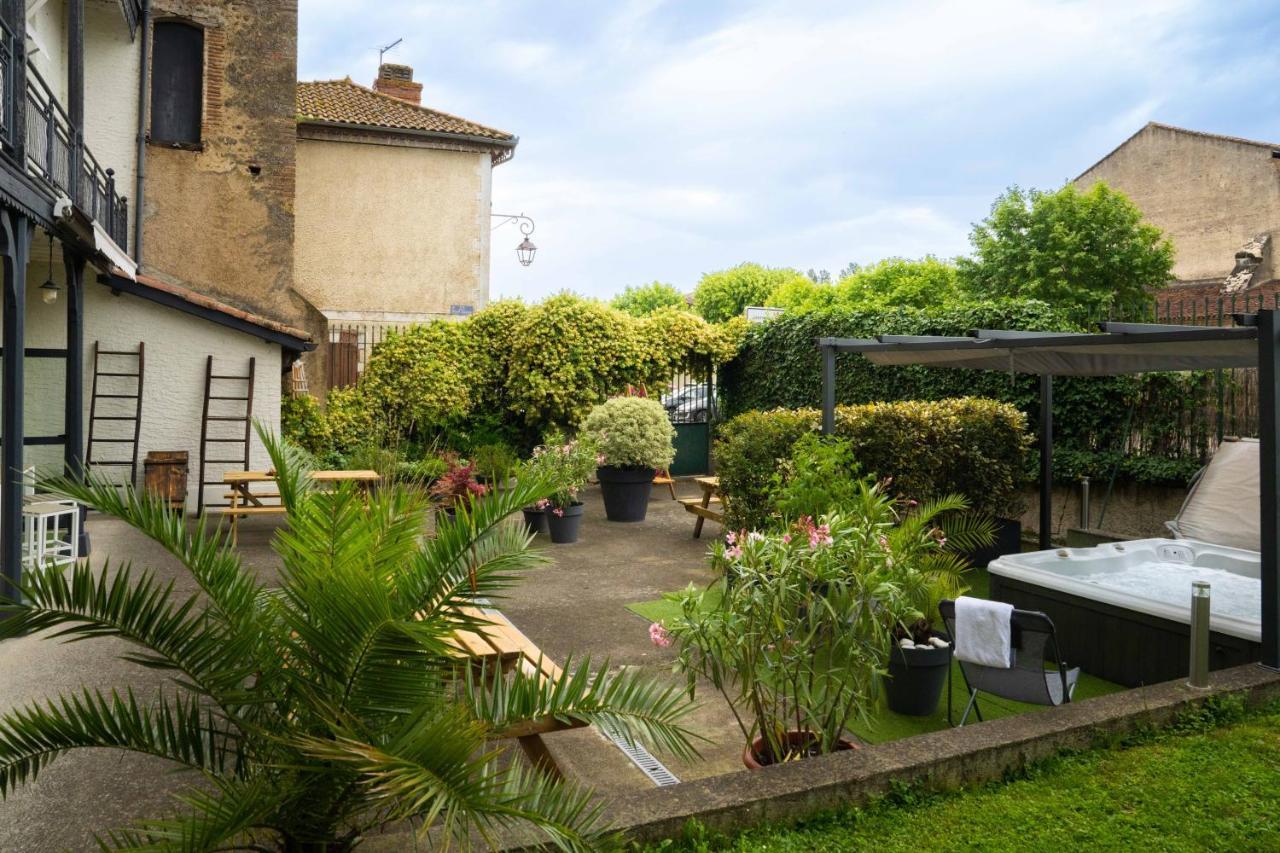 Hotel Le Loft Trie-sur-Baise Luaran gambar