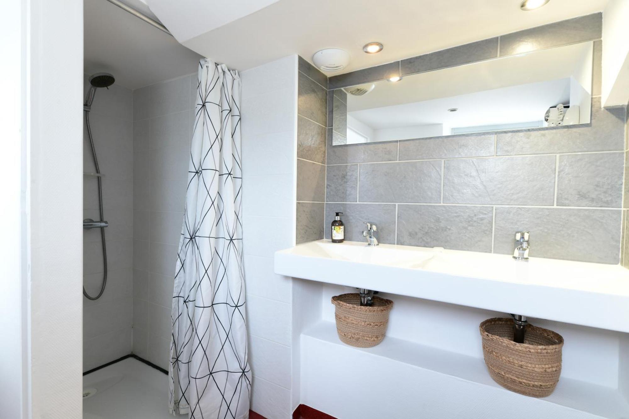 Hotel Le Loft Trie-sur-Baise Luaran gambar